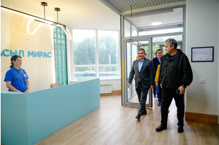 Ермек Кошербаев посетил аутизм центр «Асыл Мирас» в Астане